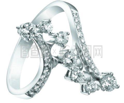 珠寶首飾的精準摳圖技術與應用